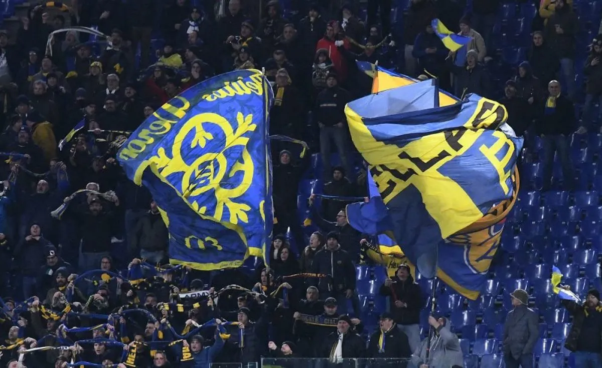 Verona-Milan, denuncia choc dei tifosi rossoneri: bicchieri di birra contro i bambini