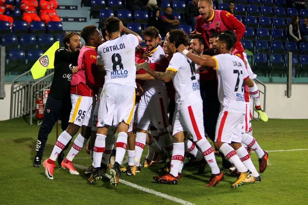Il Benevento fa vedere le streghe alla Viola. Le pagelle gigliate