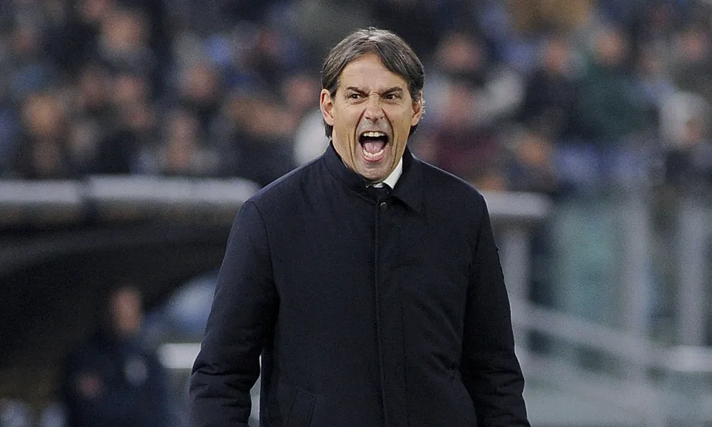 Inter, Inzaghi: "Complimenti al Milan, ma sul 2-1 c'era fallo su Asllani. Calhanoglu e Thuram..."