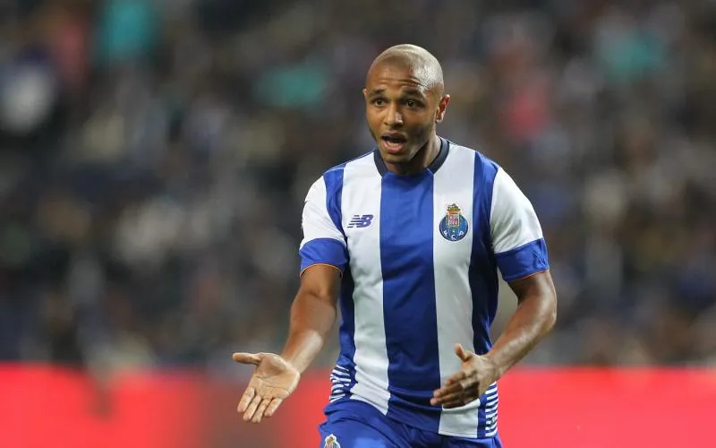 Lazio, rinnovo Leiva e occhio a Brahimi