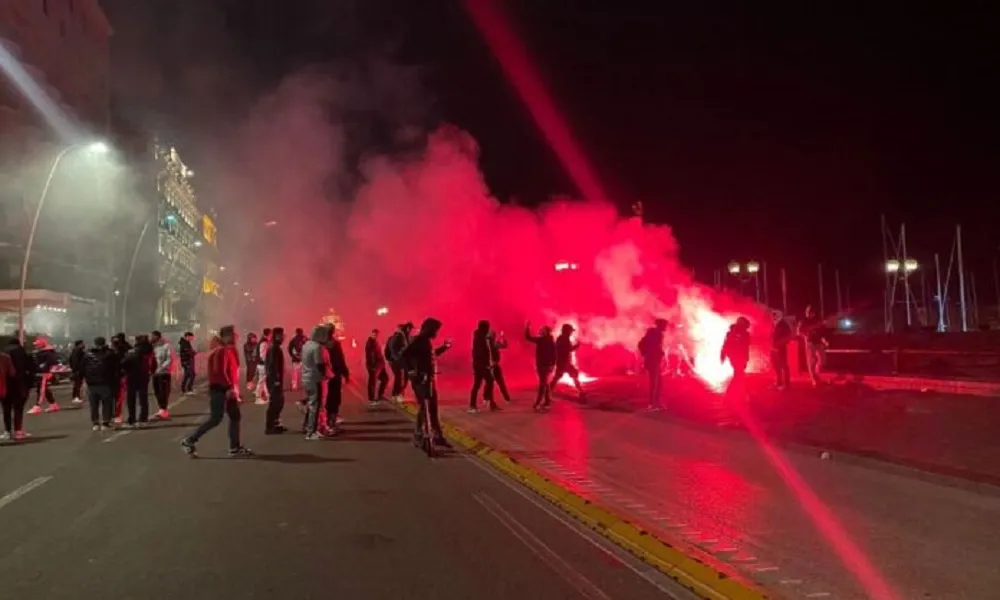 Napoli, i tifosi tedeschi creano tensioni nella notte