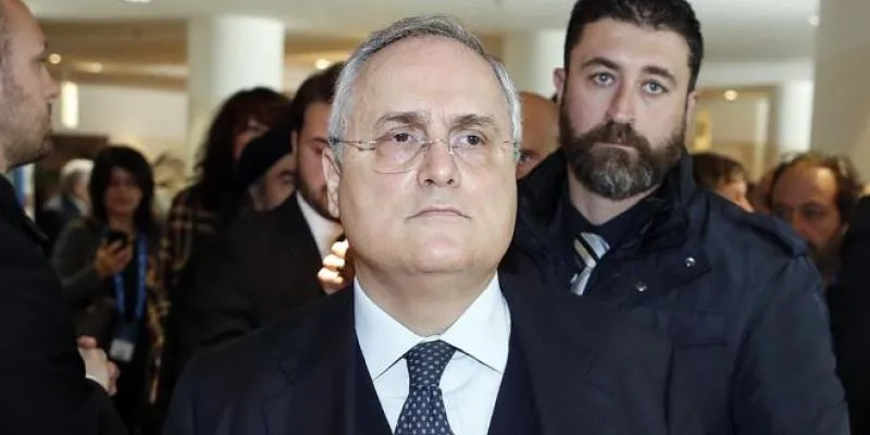 Lazio, è scontro tra Lotito e i tifosi per il caro biglietti