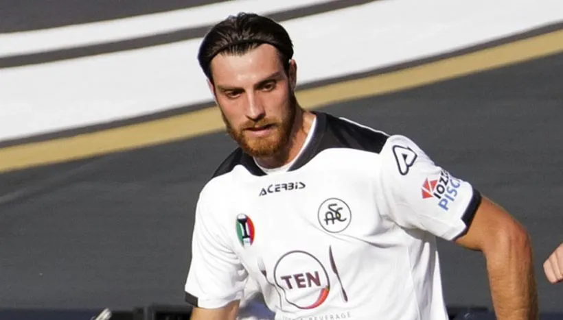 Spezia, ufficiale Bastoni rinnova