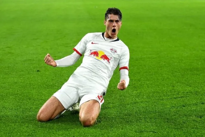 Calciomercato Roma: Schick vicino al Bayer Leverkusen