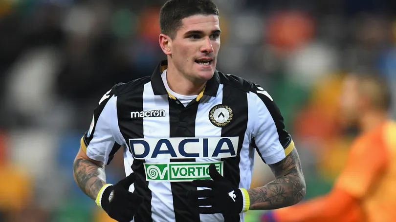 Il Napoli sorpassa l'Inter per De Paul
