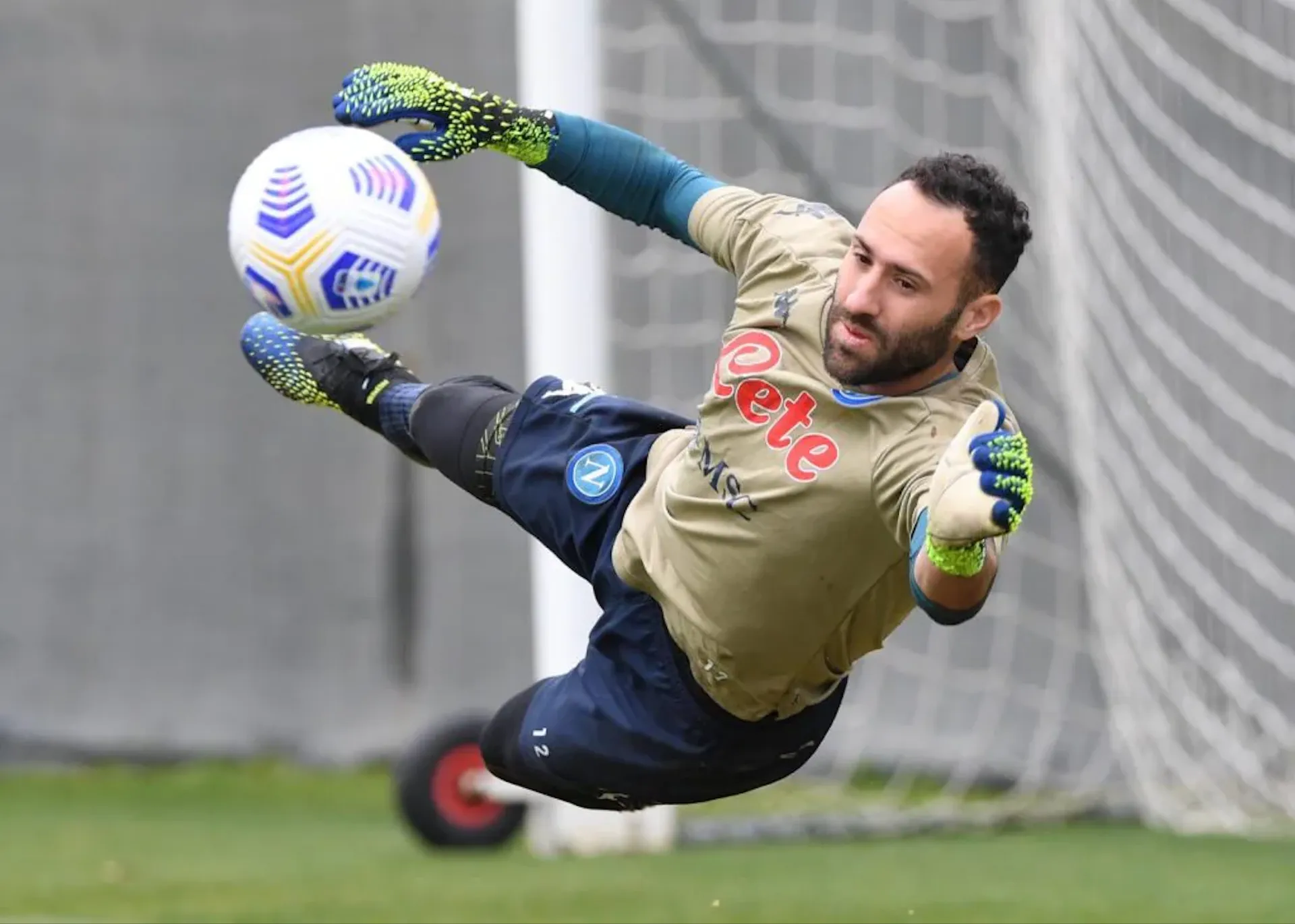 Ospina arriva a fine contratto: addio al Napoli?