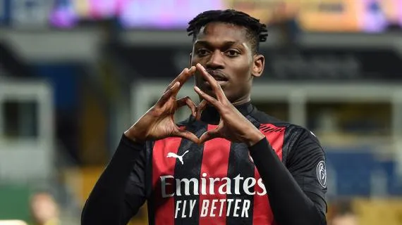 Milan, Leao pronto a partire: sirene inglesi | la situazione