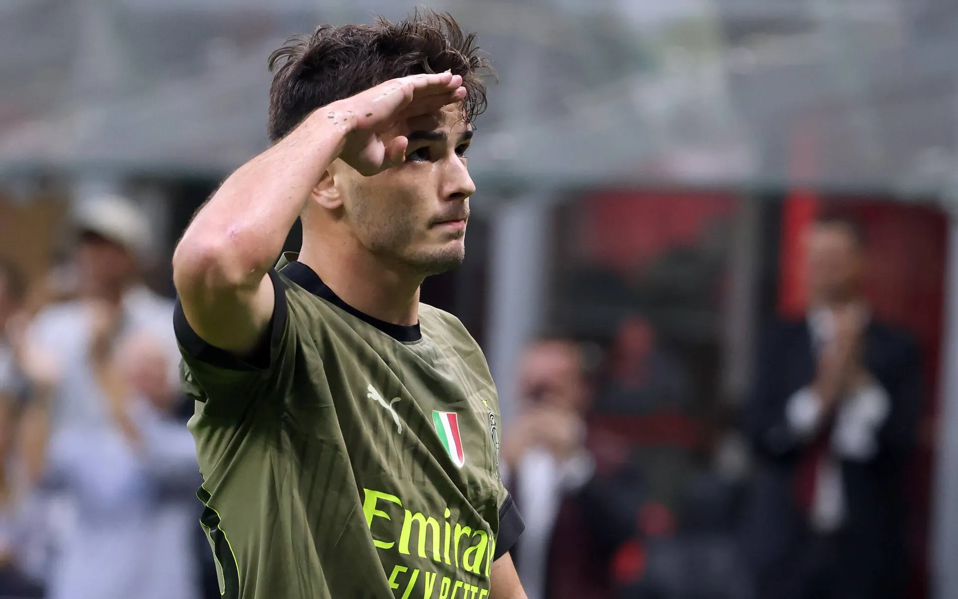 Milan-Roma, le ufficiali da San Siro: Mourinho col tridente pesante | La scelta sulla trequarti rossonera