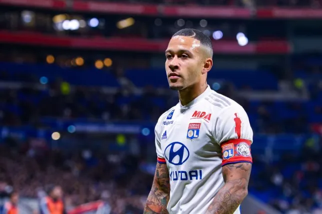 Milan: la risposta su Depay, asse Milano-Lione rovente