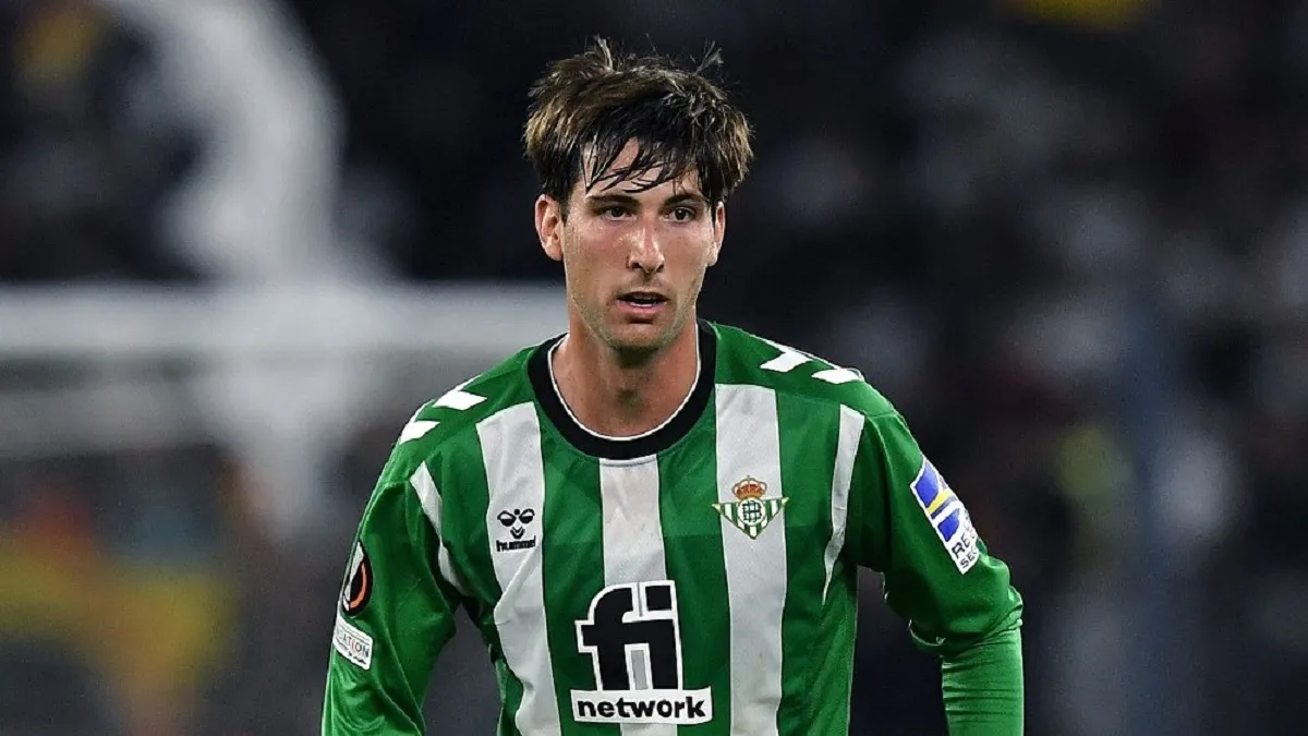 Milan, a sorpresa arriva il rilancio: Juan Miranda ad un passo
