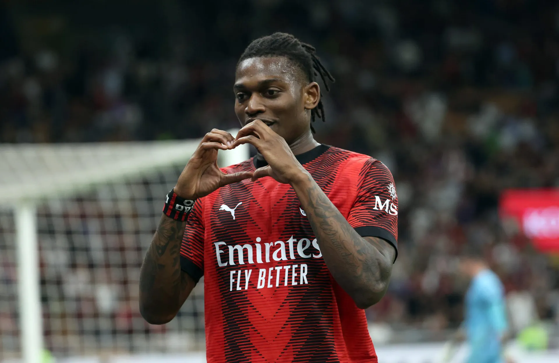 Milan, Leao respinge le sirene arabe: gli ultimi aggiornamenti
