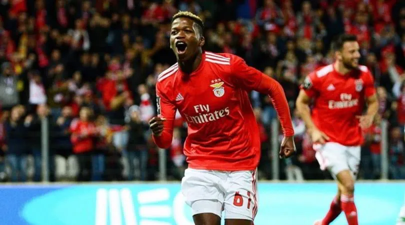 Milan: per Florentino soldi più Paqueta
