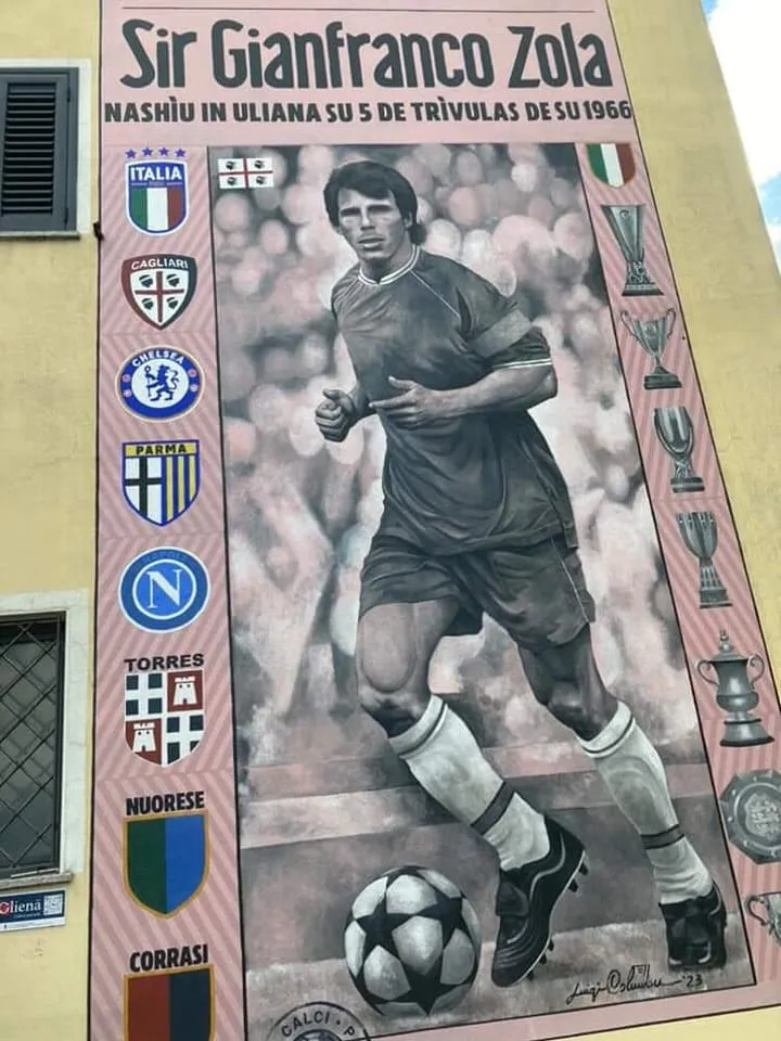 Il murales di Zola , il video del campione
