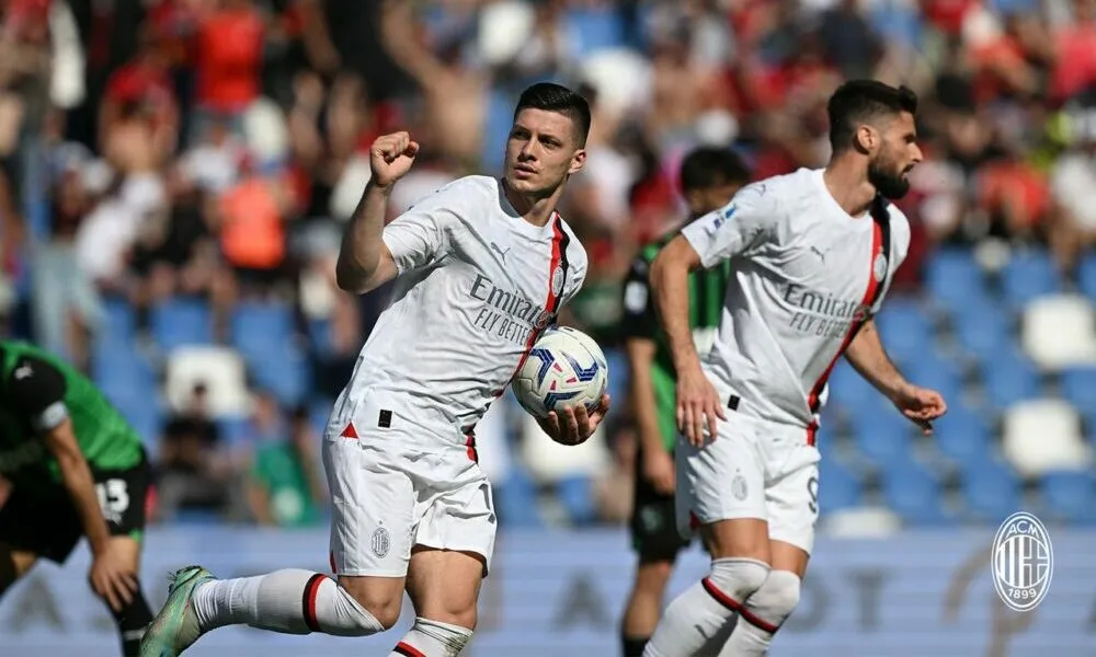 Milan, l'attaccante serbo Luka  Jovic ha rilasciato un intervista al portale MozzartSport attaccando duramente la sua ex squadra, la Fiorentina