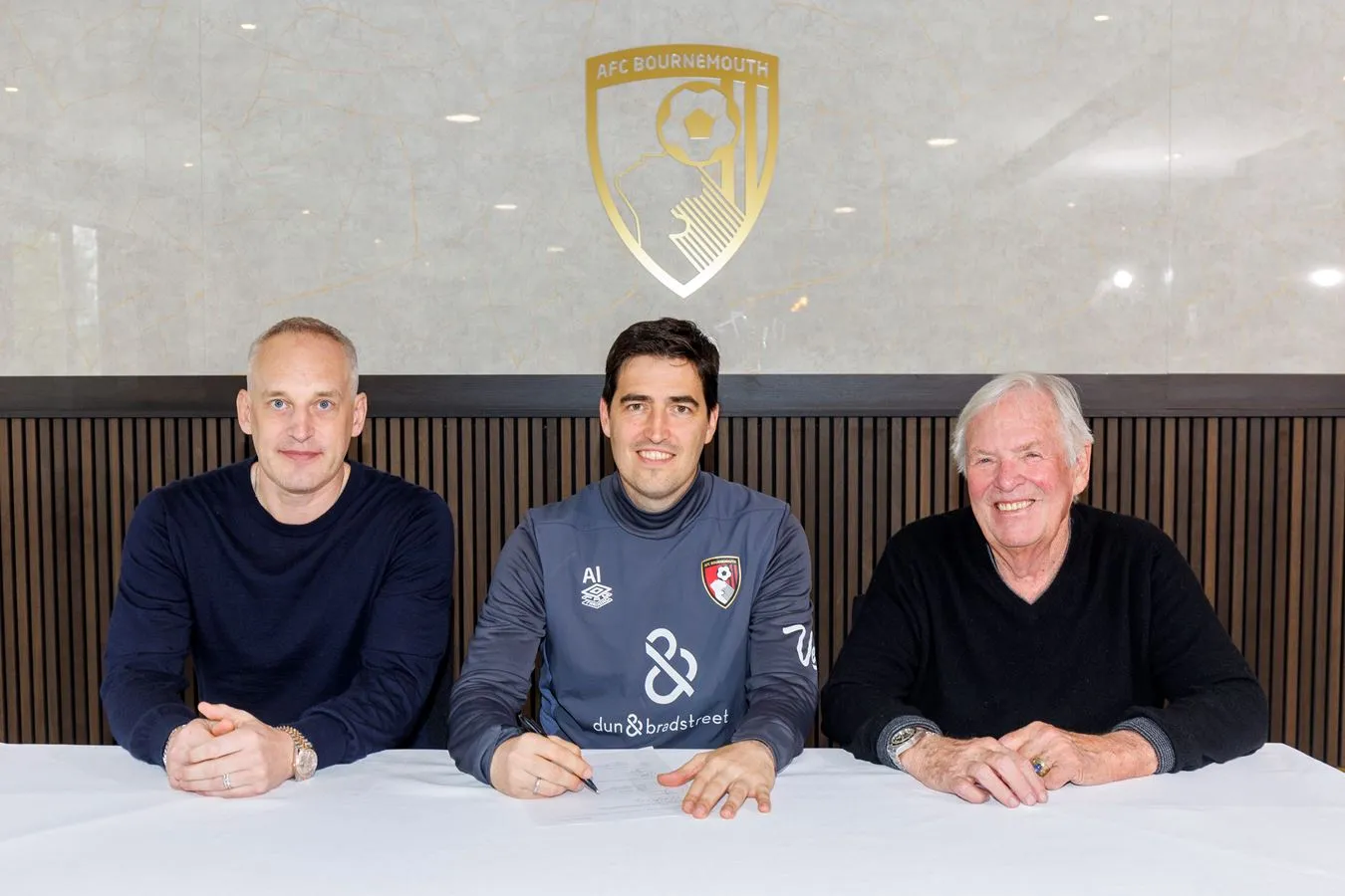 Bournemouth, UFFICIALE: rinnova Iraola