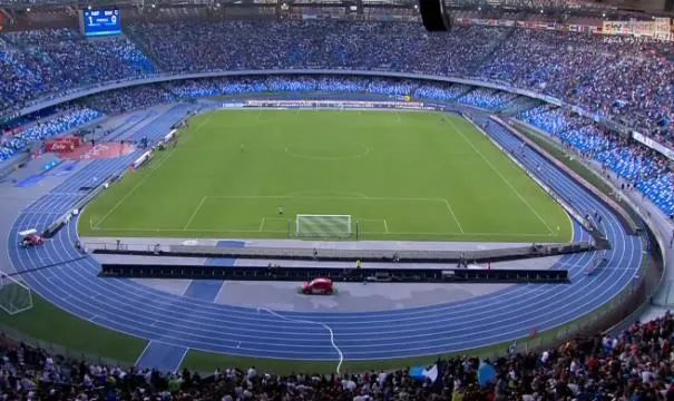 Napoli-Barcellona, la curva B è sold out
