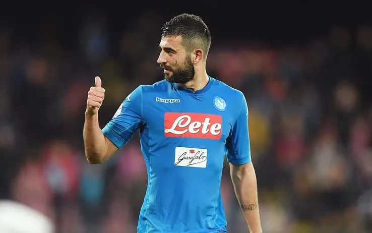 Napoli, Albiol visite mediche  con il Villarreal