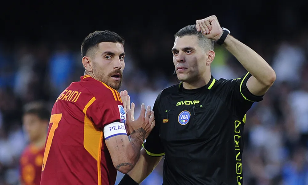 Serie A, le designazioni arbitrali della 16a giornata: Juventus-Roma a Sozza