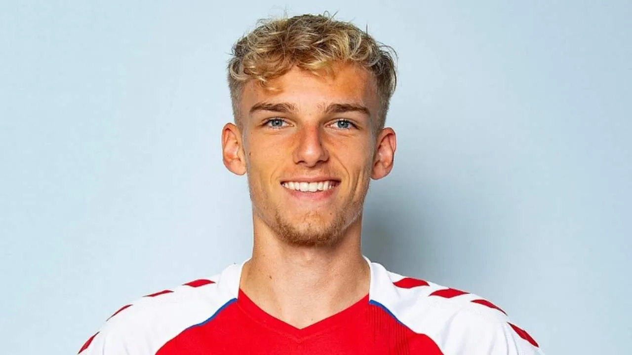 Calciomercato Milan, sfida alla Fiorentina: piace Isaksen