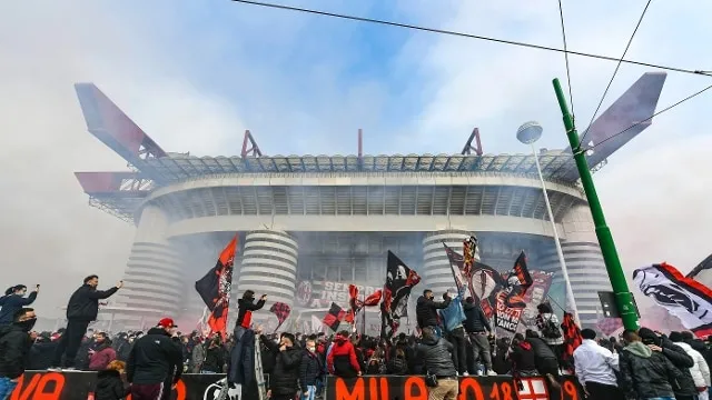 Milan, febbre d'alta classifica: San Siro nuova bolgia