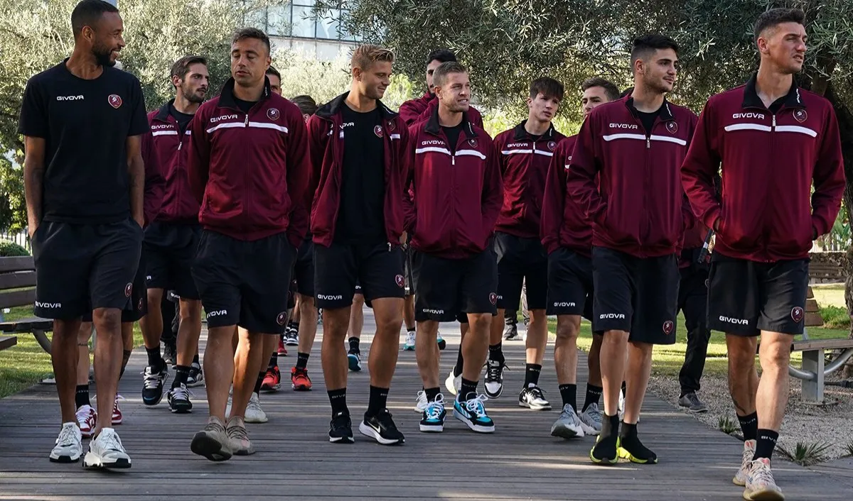 Reggina, regalo di Natale al Granillo