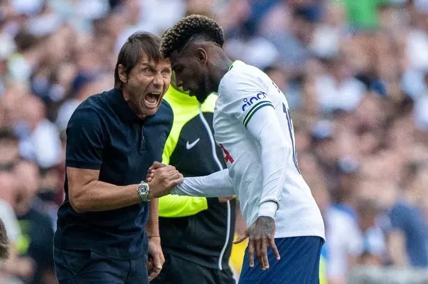 Milan, Emerson Royal è il prescelto: si lavora sul prezzo | Eventuale piano B