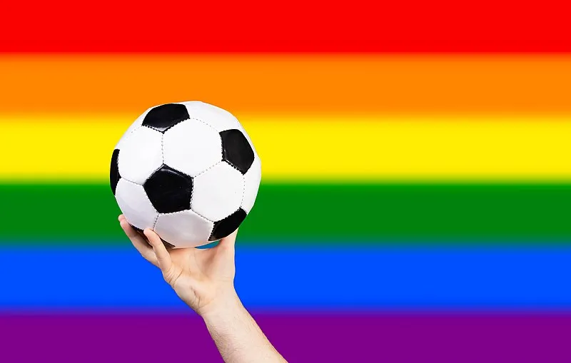 Amore in campo: Josh Cavallo, dal coming out alla proposta