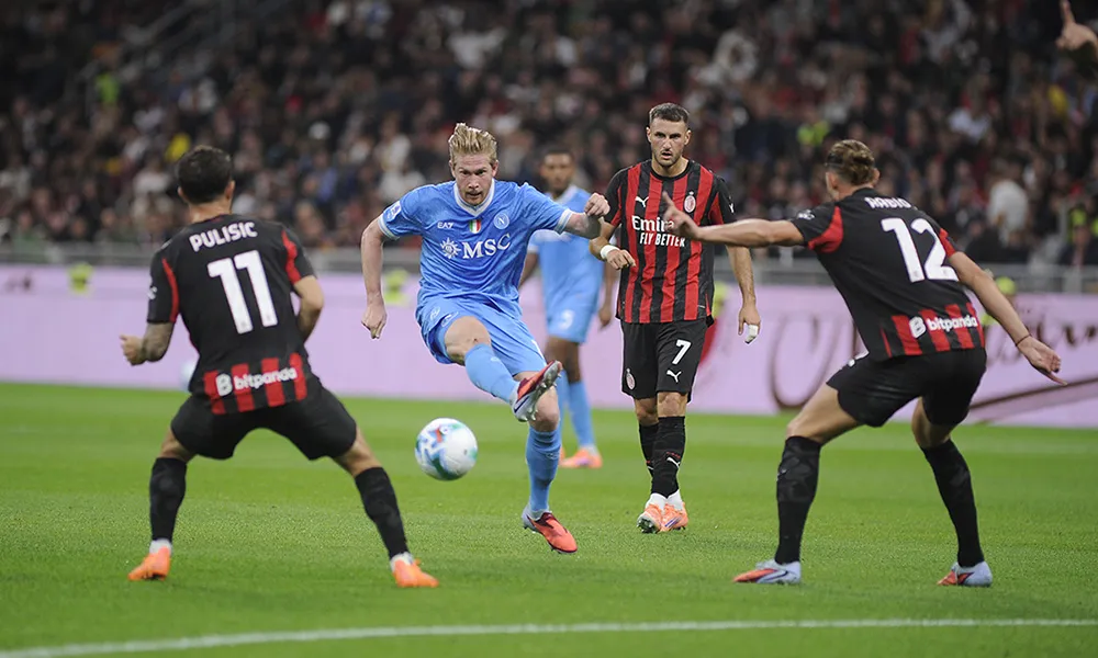 Napoli, De Bruyne da record: quinto assistman nella storia della Champions