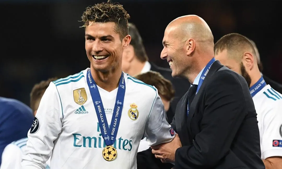Juve prima Higuain poi Zidane !