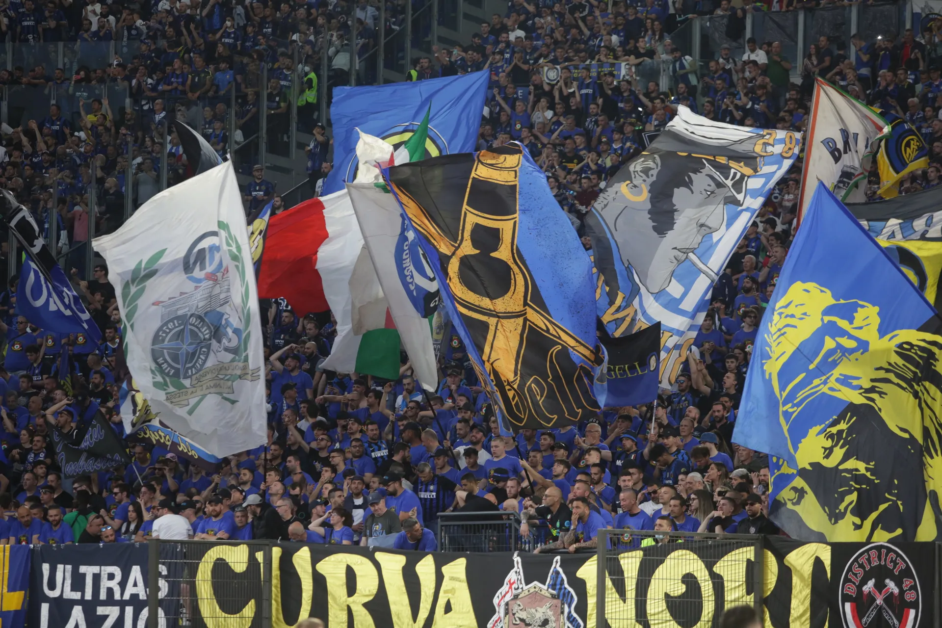 Inter, due big inglesi su un attaccante dei neroazzurri