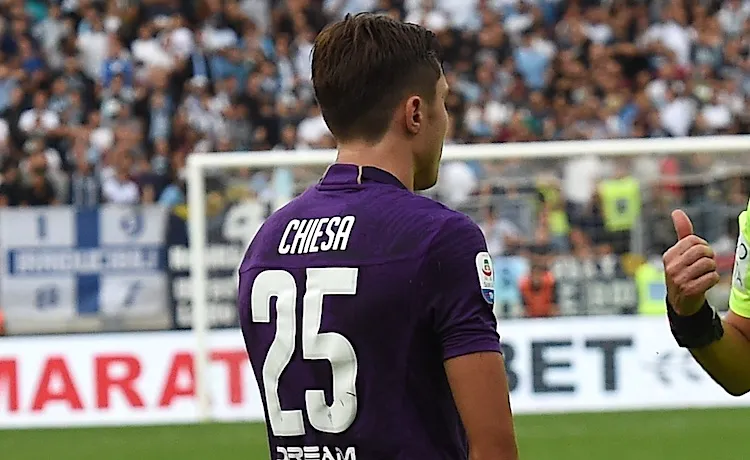 Fiorentina, fascia da capitano: a Bologna toccherà a Chiesa?