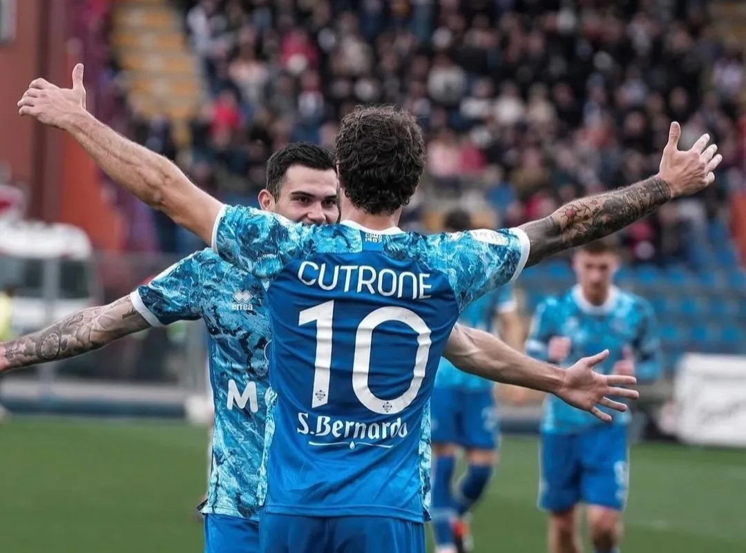 Serie B: il Como cala la cinquina, un punto per il primo Bari di Giampaolo