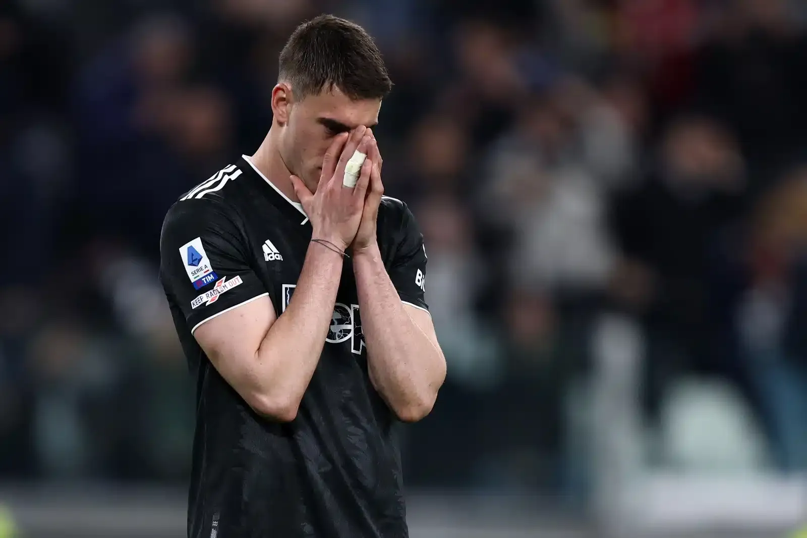 Calciomercato Juventus: arriva un'offerta per Vlahovic