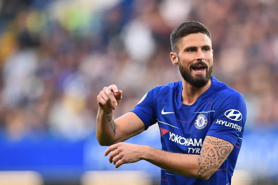Milan, Giroud è più che un'idea: rossoneri in pole position
