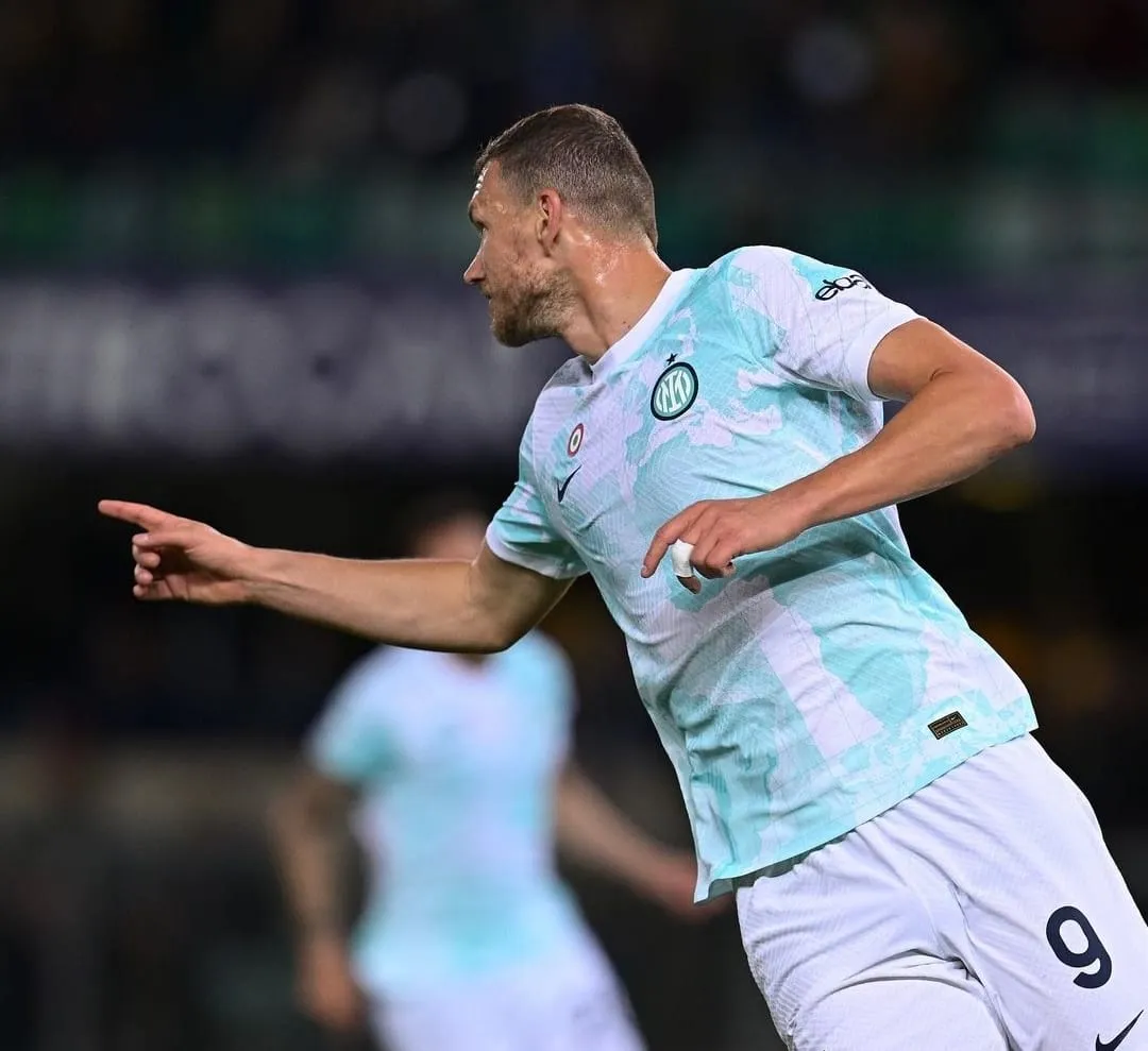 Calciomercato Inter, il Fenerbahce fa sul serio per Dzeko | Le ultime