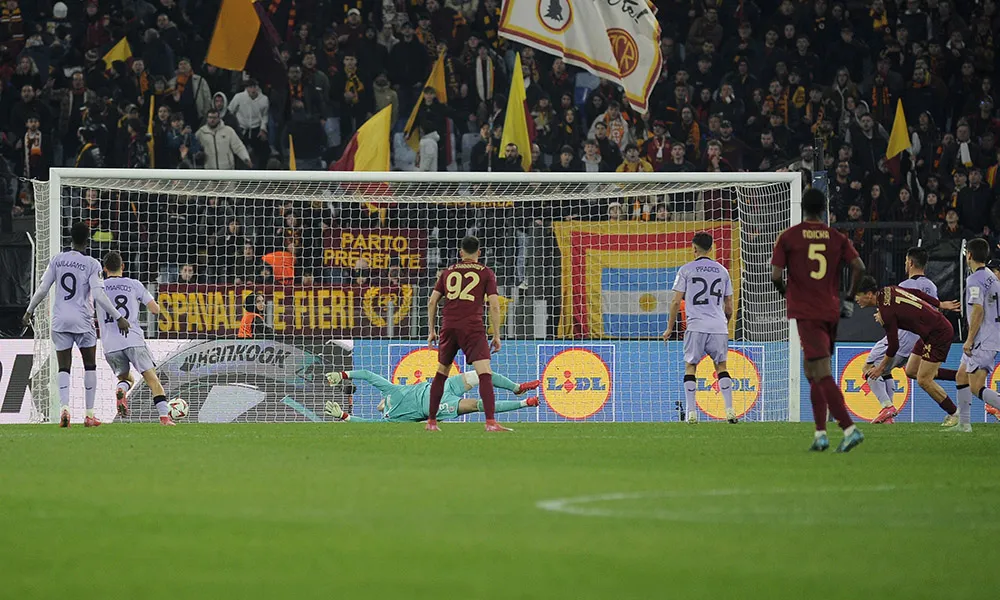 Lazio e Roma, vittoria sul filo: i quarti sono più vicini