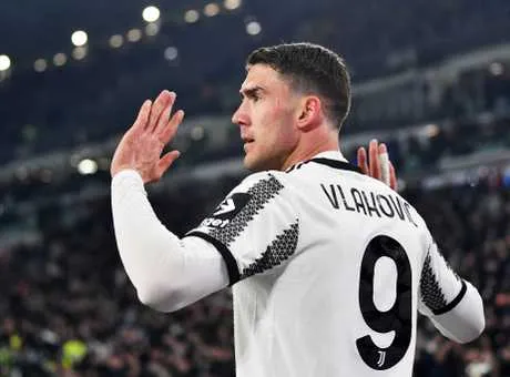 Juve, ascolta Ravanelli: “Vi spiego come aiutare Vlahovic”