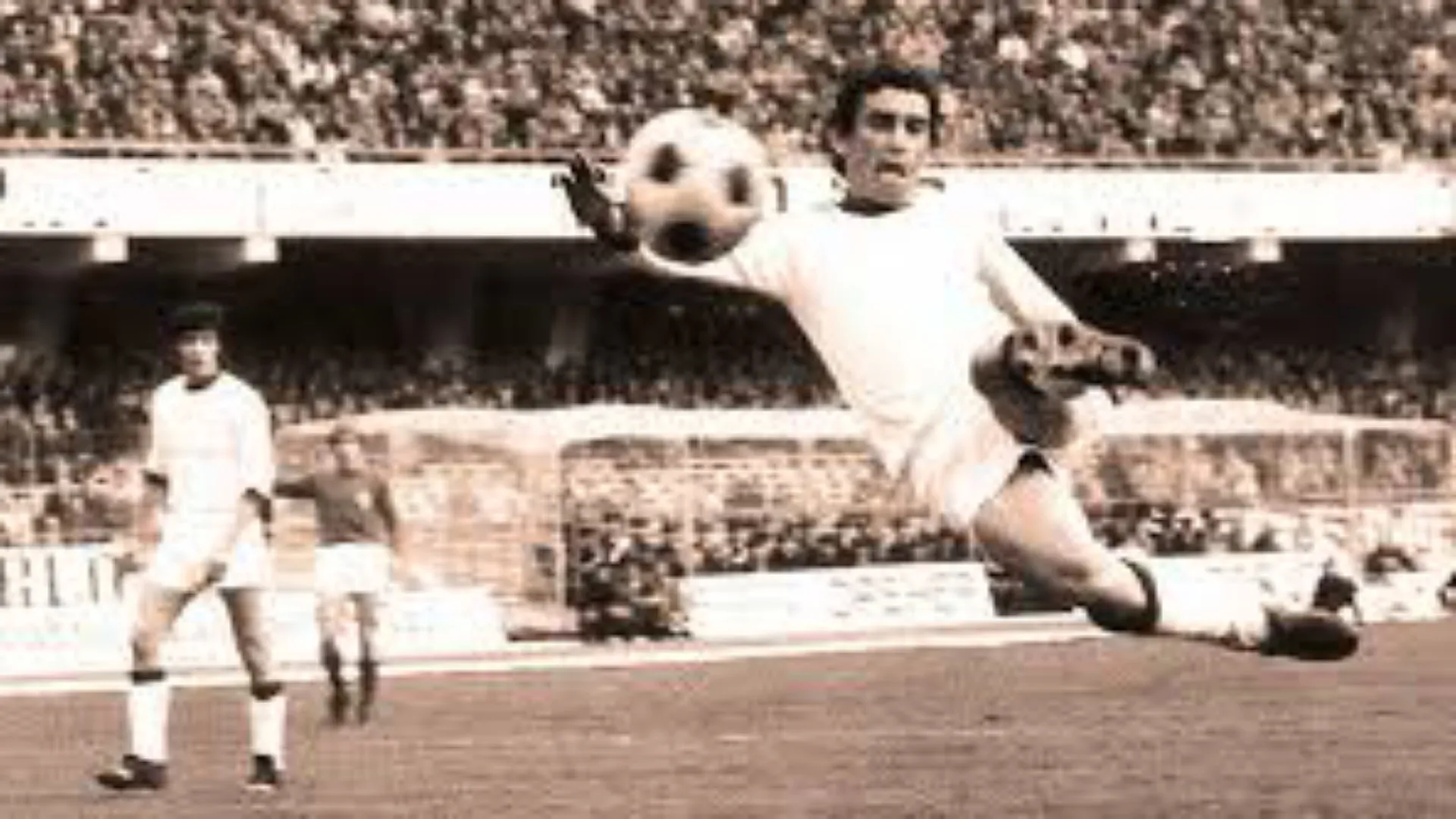 Silenzio, Gigi Riva racconta lo storico scudetto