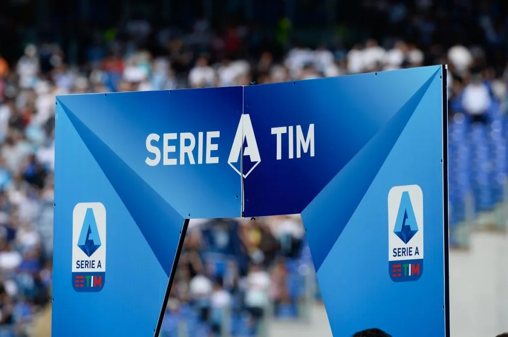 Serie A, possibile blocco degli allenamenti fino a maggio