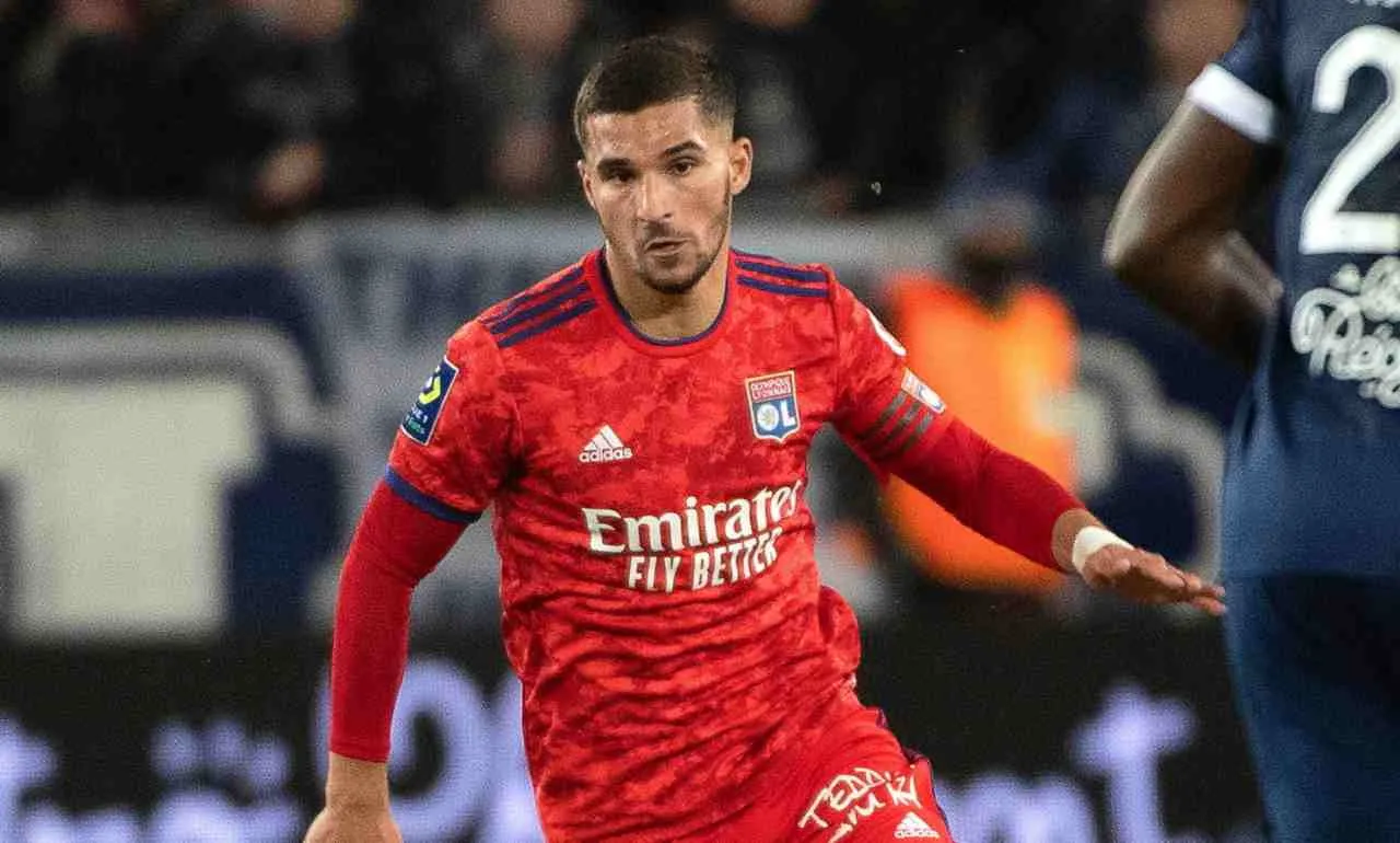 Milan, Houssem Aouar chiama: ragionamenti di Maldini (anche su De Ketelaere)