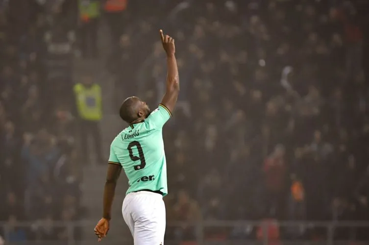 Bologna-Inter 1-2: Doppietta di Lukaku