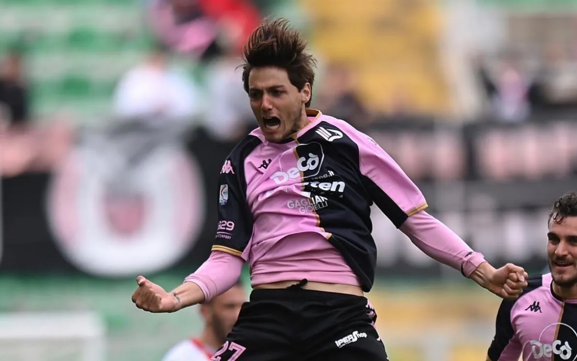 Funzione l'asse Spezia - Palermo: ufficiale un attaccante