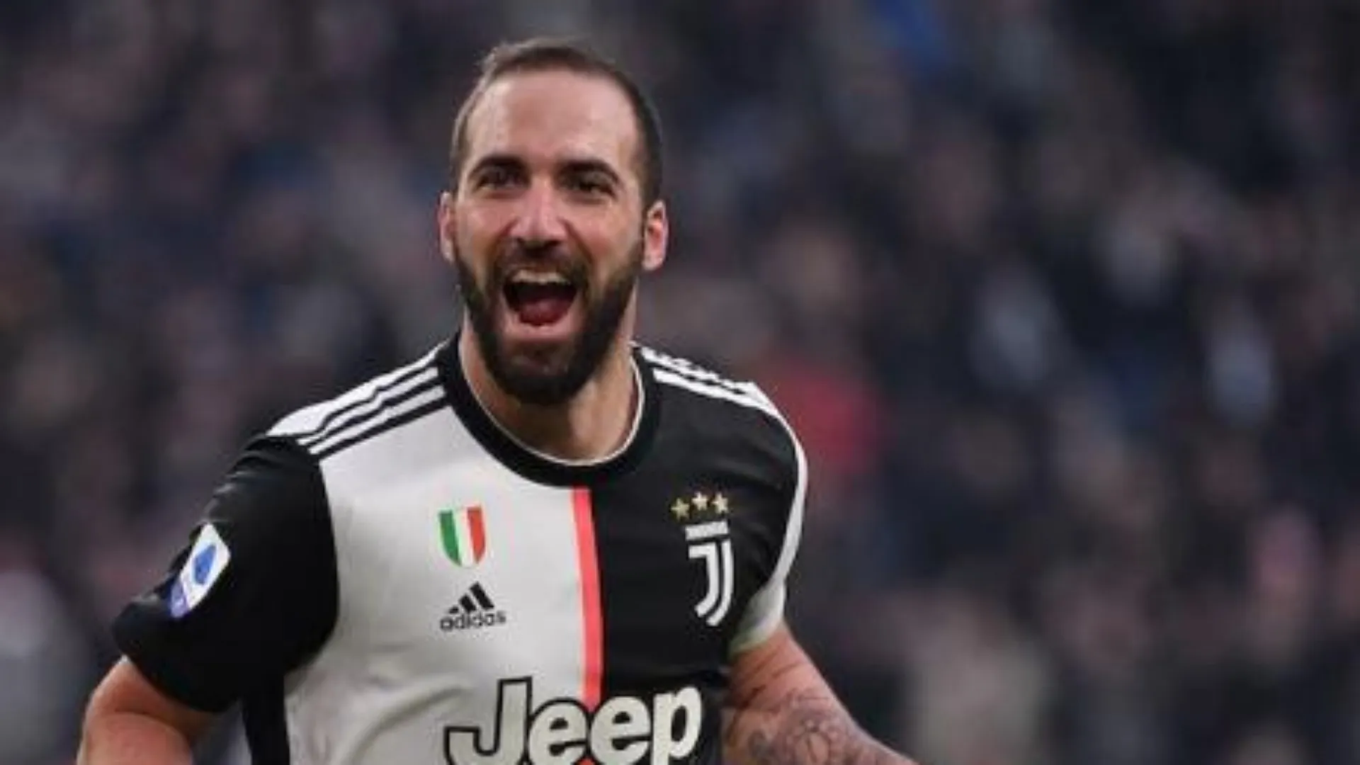 Higuain: due club pronti a portarlo via