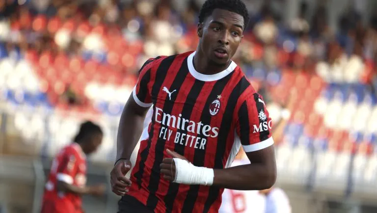 Milan, la decisione su Silvano Vos: la maglia Futuro gli sta stretta