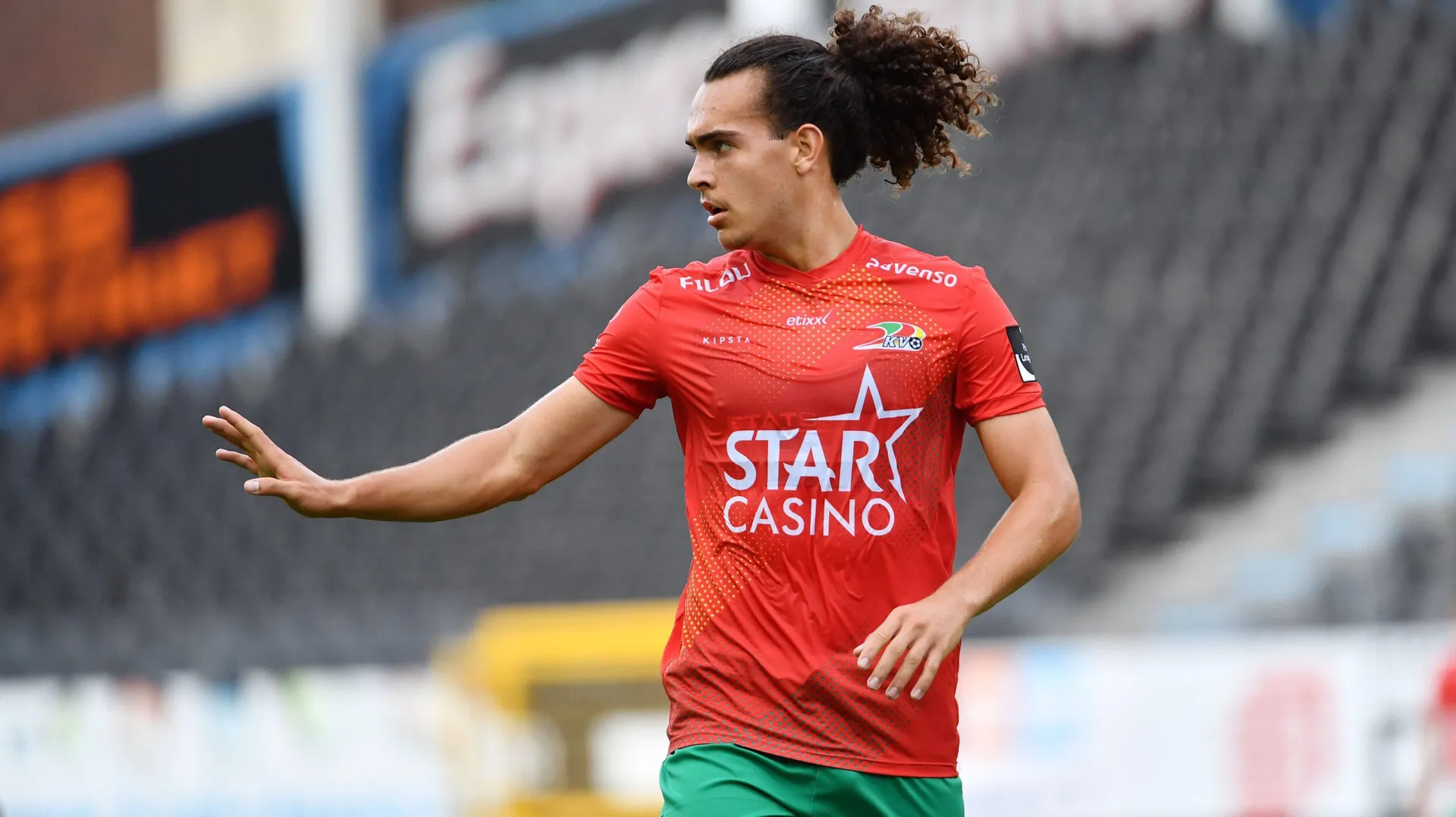 Calciomercato Fiorentina, la Viola pensa ad un colpo di... Theate?