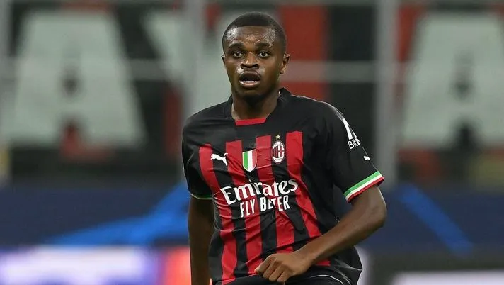 Milan, il West Ham piomba su Kalulu: i dettagli