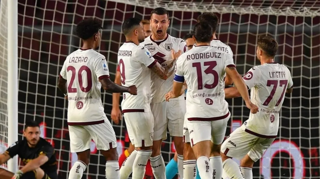 Torino-Napoli 3-0, e' tris da capogiro: Mazzarri annullato | Le pagelle granata