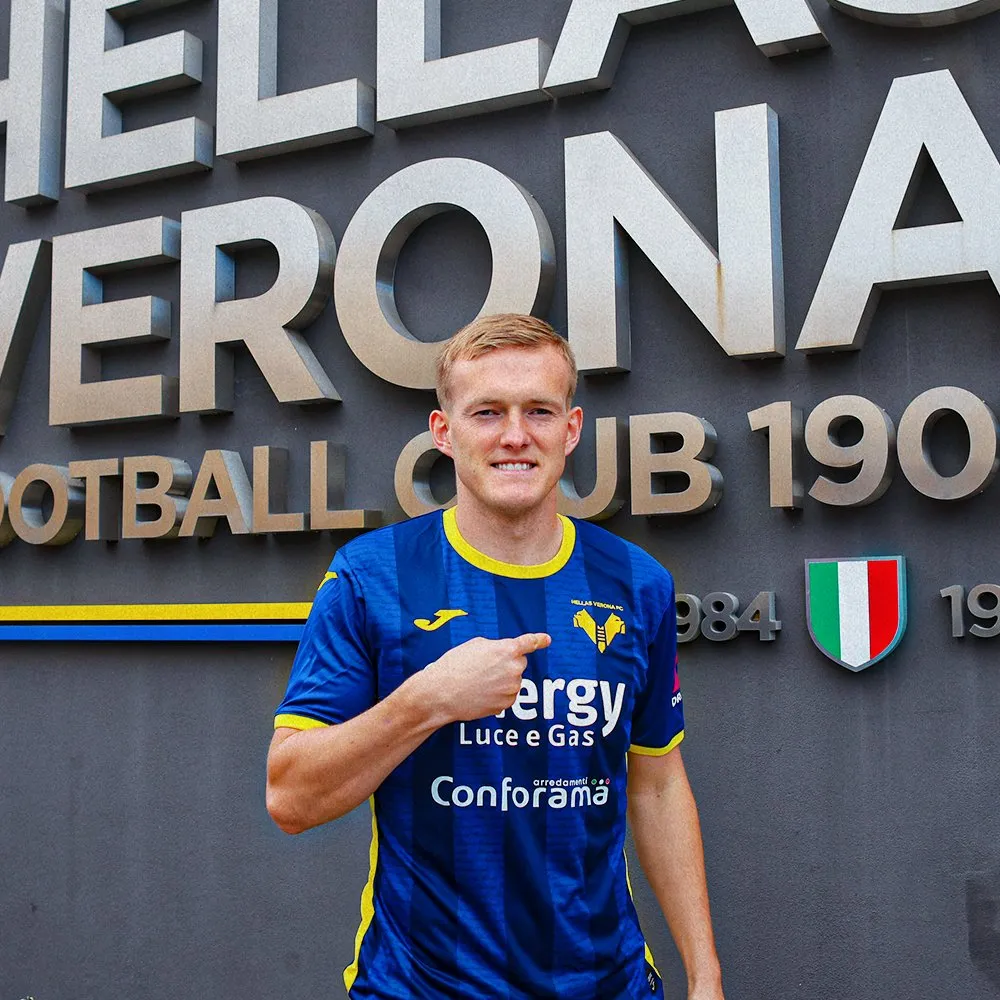hellas verona swiderski