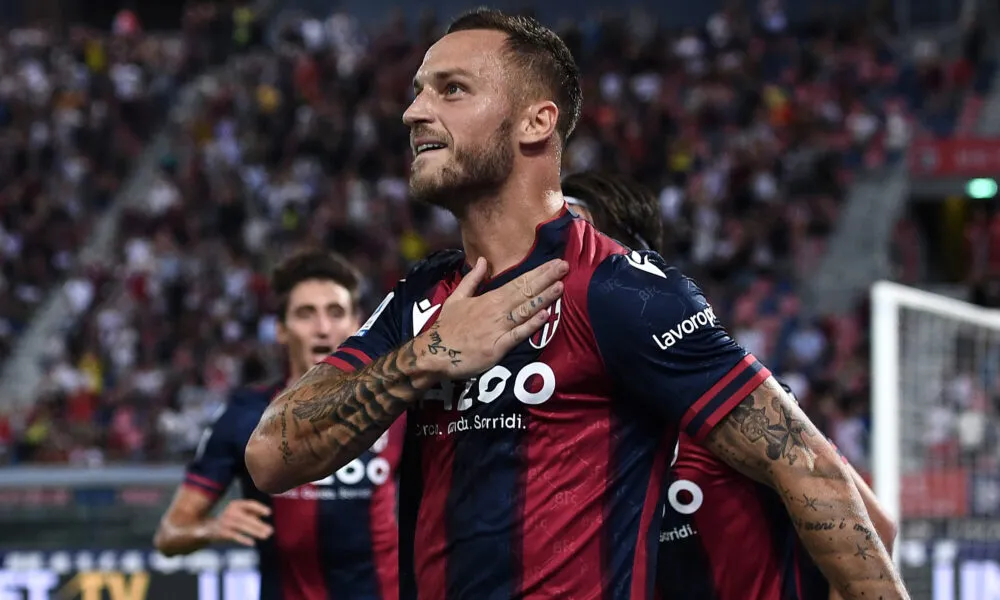 Arnautovic, Sartori non apre la porta: "Non e' sul mercato, e' importante per noi"