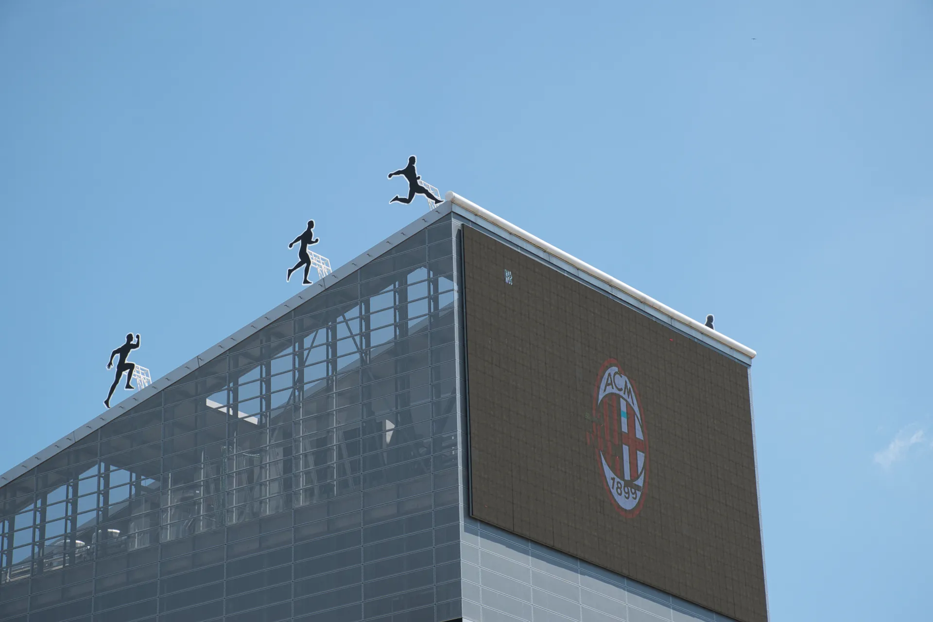 Milan: ufficiale, la stellina firma fino al 2027